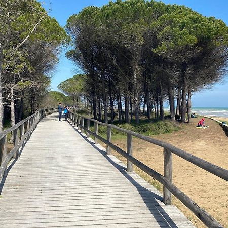 Cozy Villa 250 Metres From The Beach - Beahost - Bibione Exteriör bild